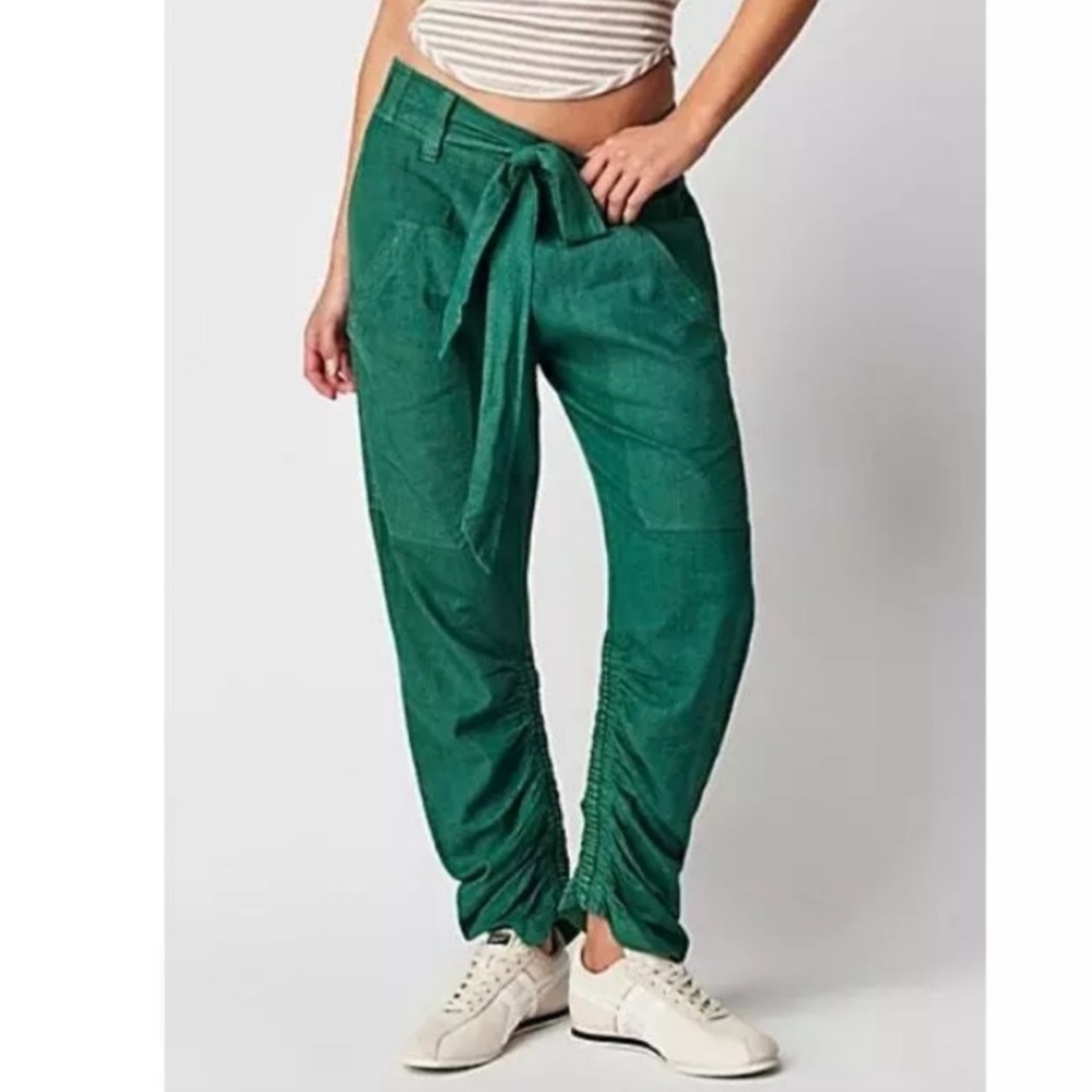 NWT🌟 Free People HEART OF GOLD Trousers